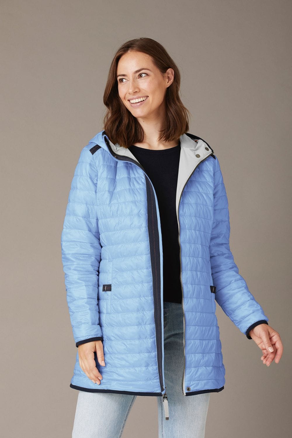 Dortha quilted women's lightweight jacket in light blue – versatile transitional jacket for spring 2025