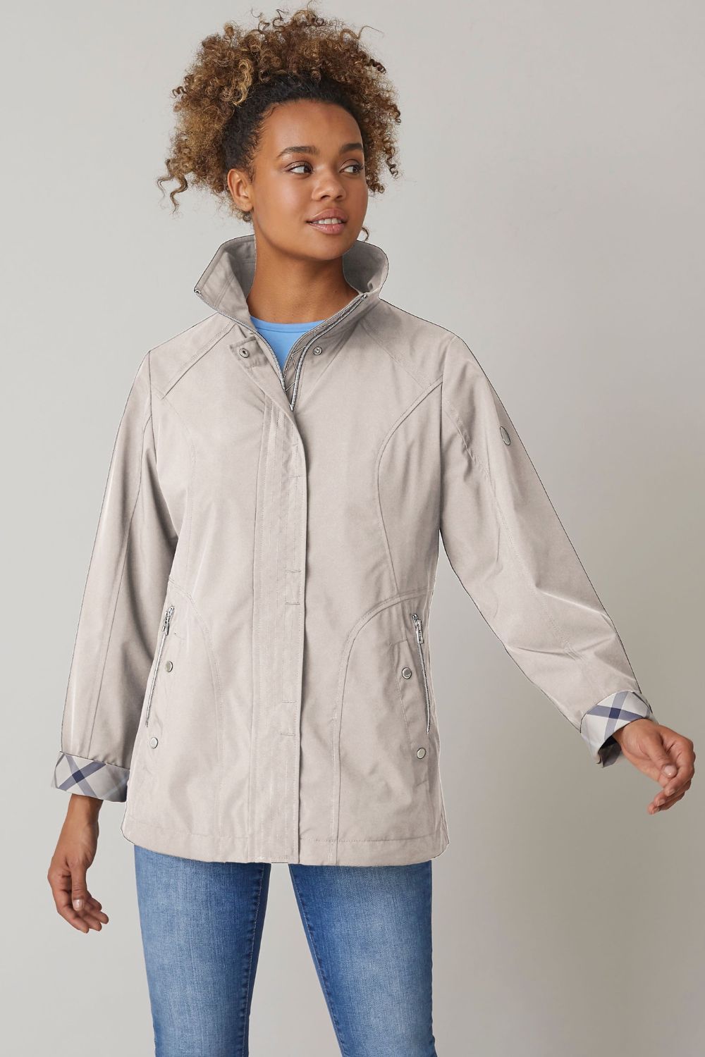 Jessie women's lightweight jacket in ivory – stylish transitional jacket with relaxed fit and checked lining