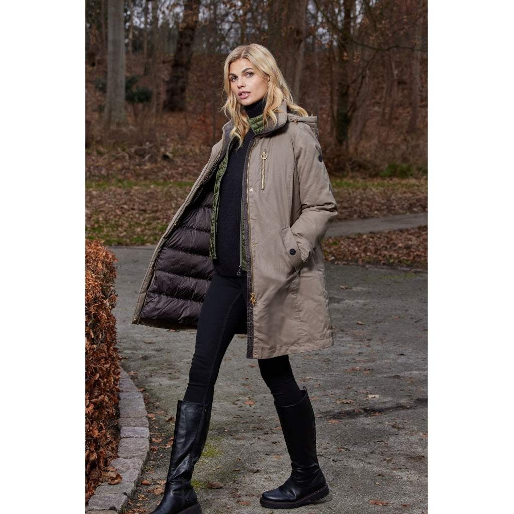 Junge Malou Kv. 45 12-Sand