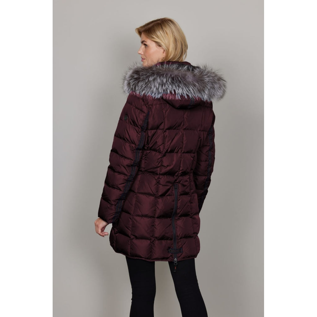 Junge Mary Kv. 65 38-Wine