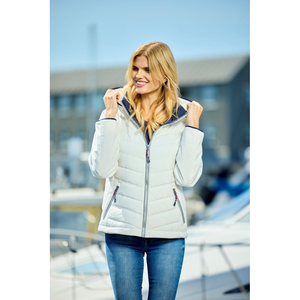 Junge Navi Kv. 86 10-Ecru